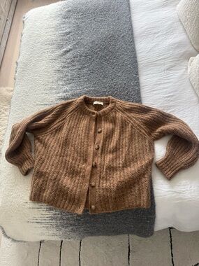 Sezane Warm Brown Ribbed Button Cardigan